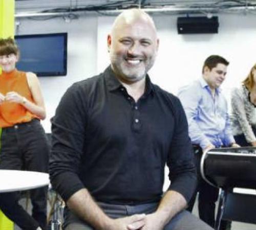 Ve's David Brown